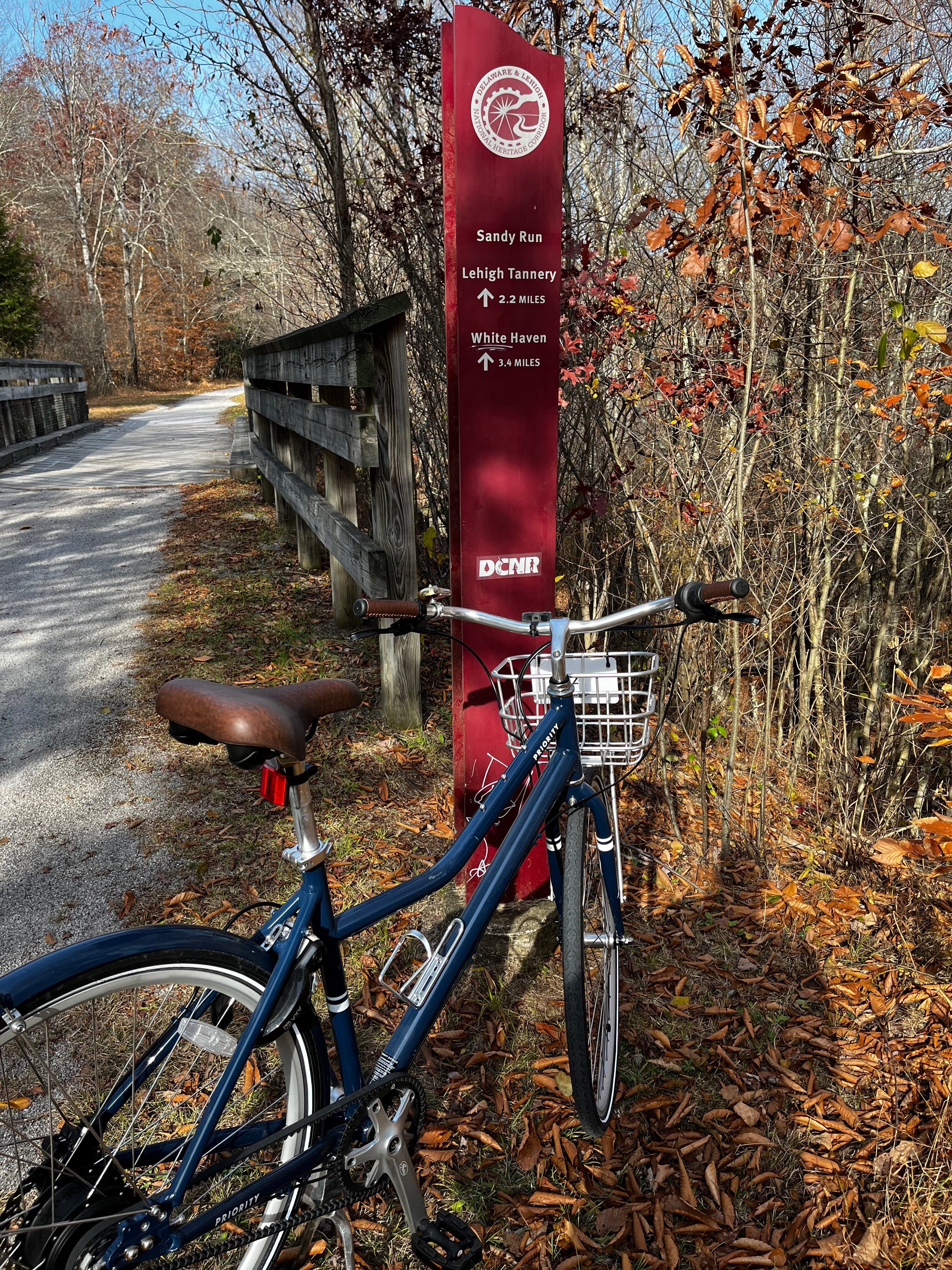 Bicycle on the trail in Fall.